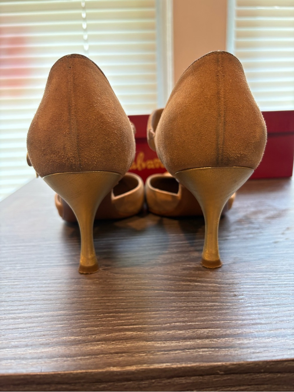 Salvatore Ferragamo Brigida 7cm Camel Suede Bow Ankle Strap Pumps Heels Sz 8.5B - Picture 12 of 15
